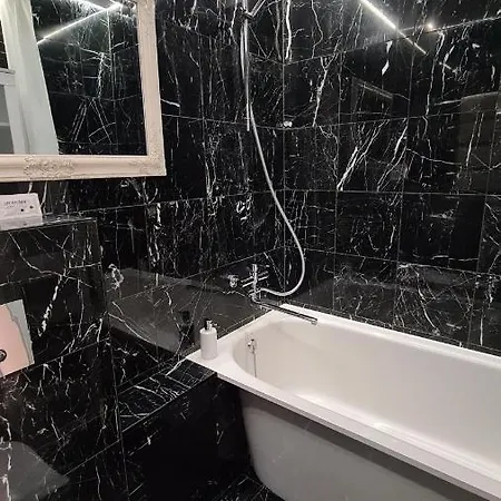 Апартаменты Near The Old Town *